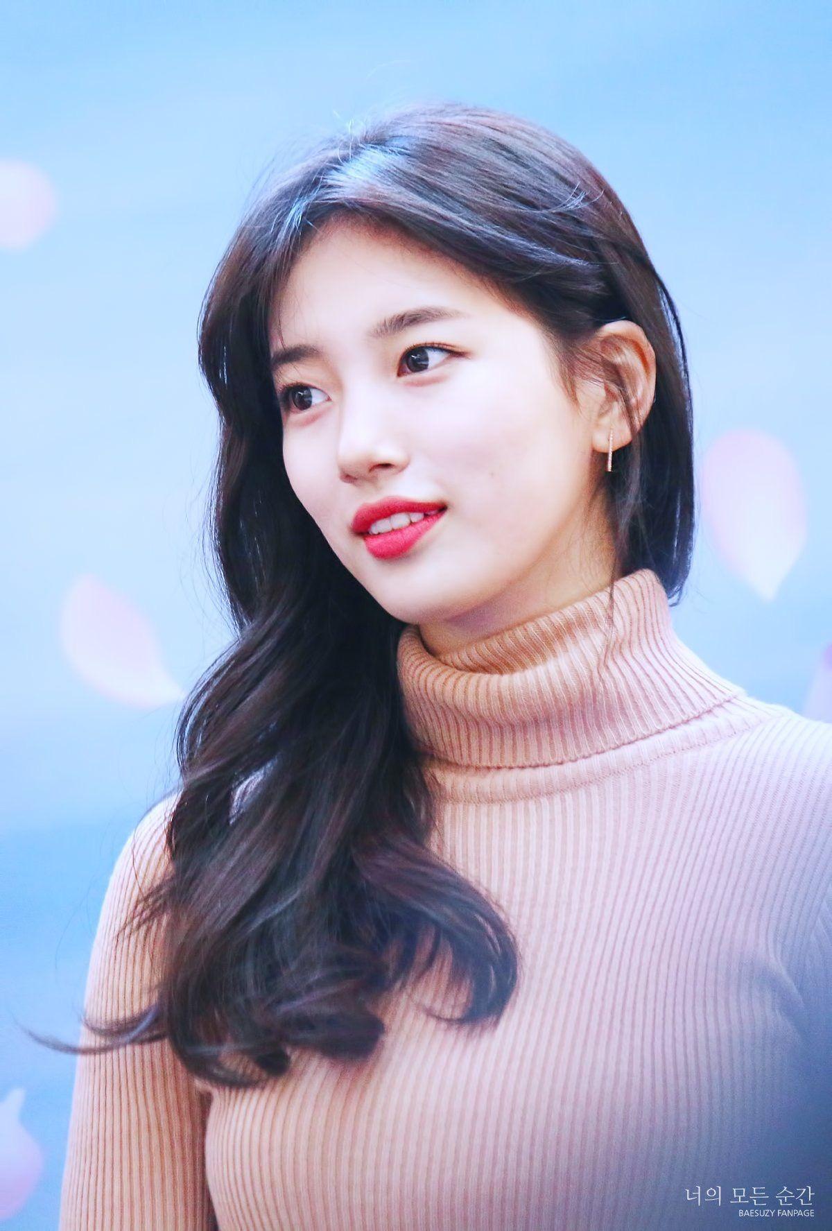 가수, 연기자 배수지