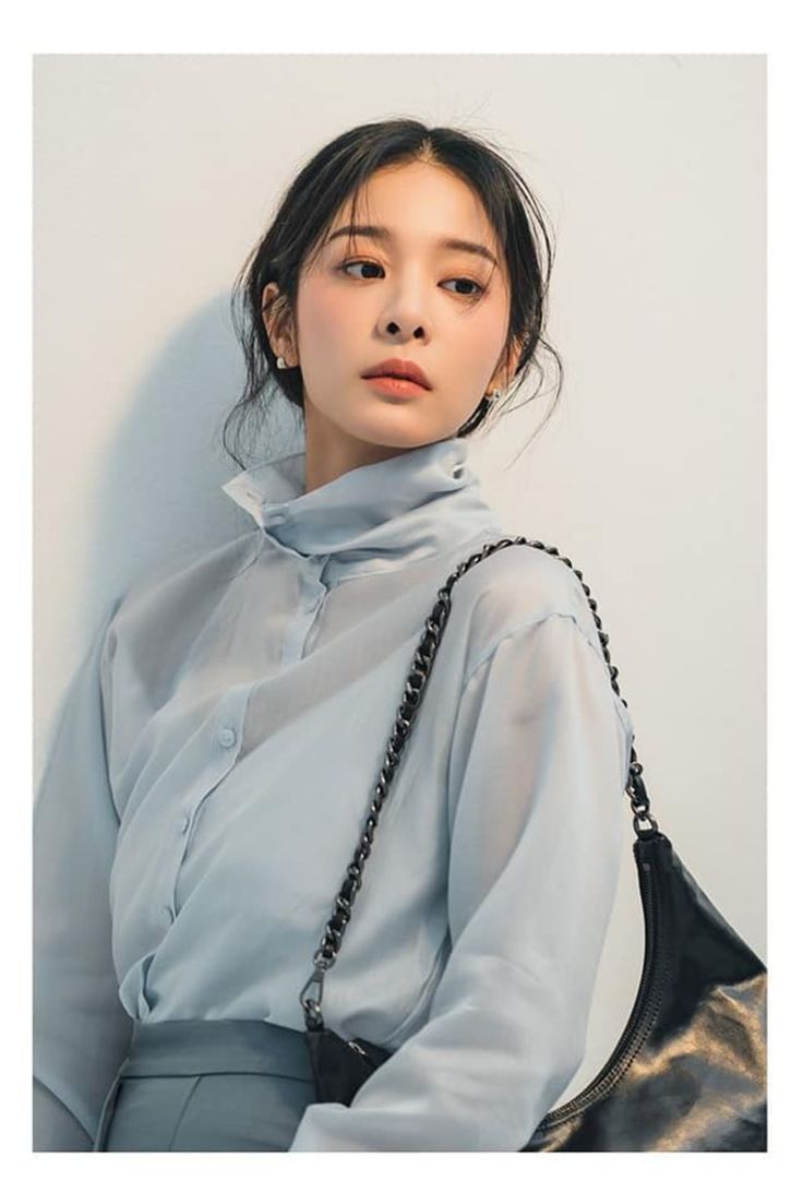 설인아