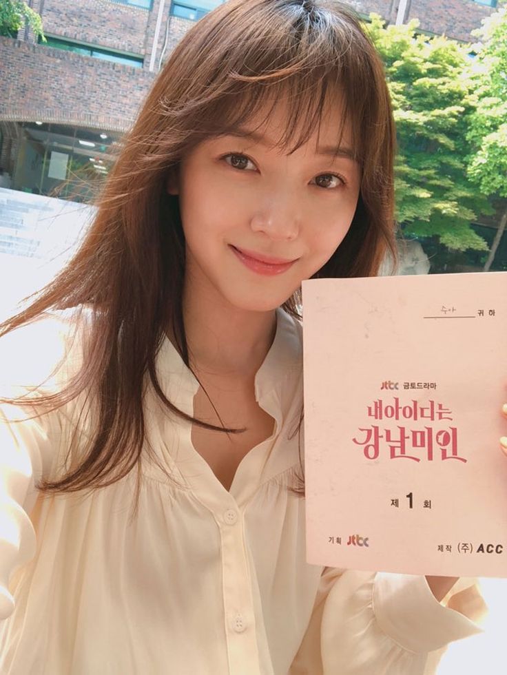 조우리