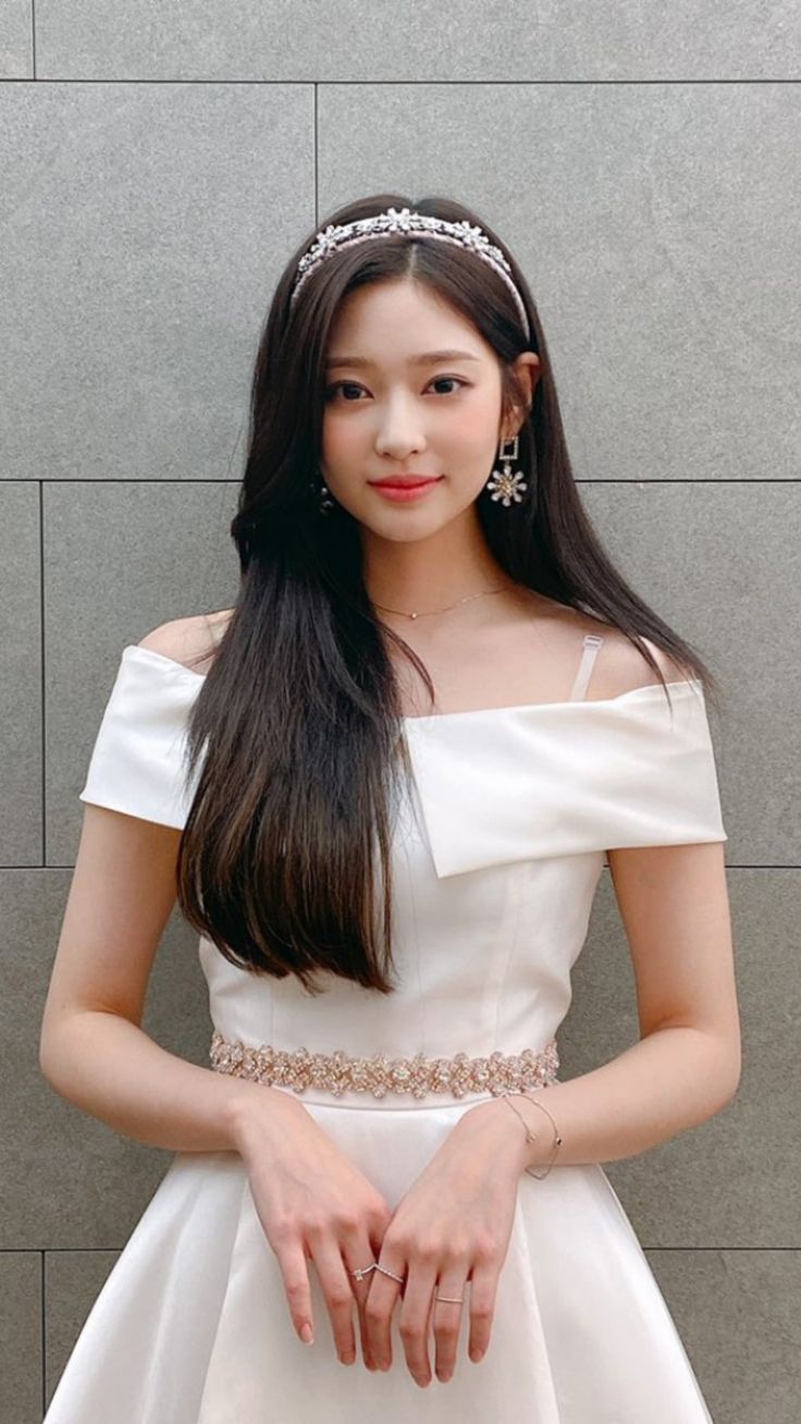 김민주
