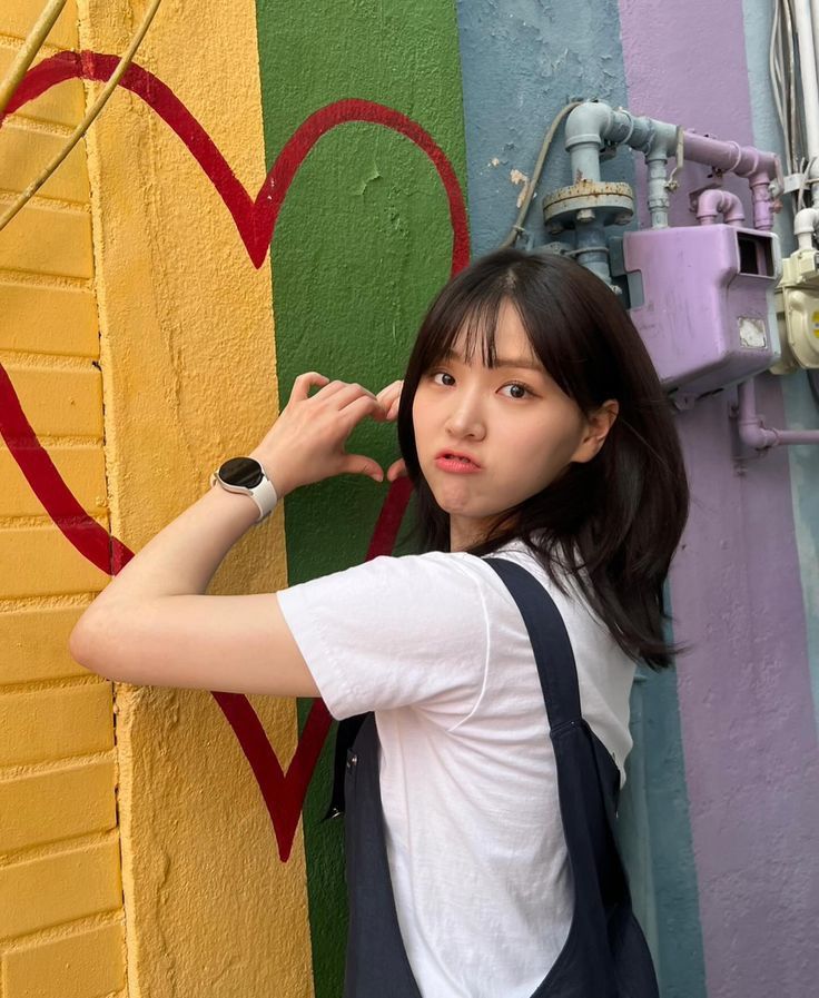 김지은