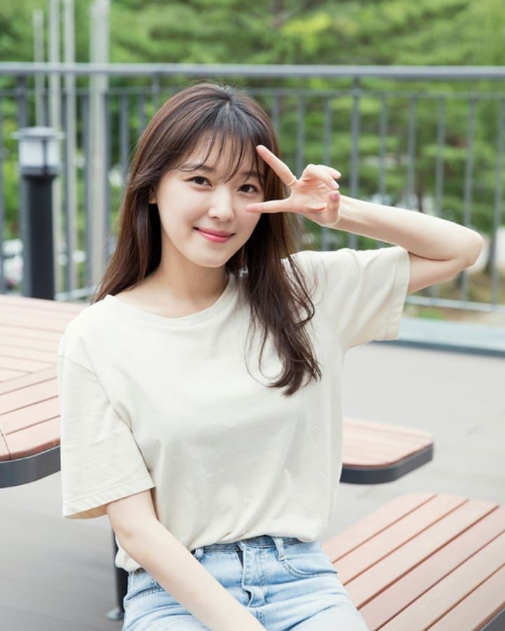 조우리