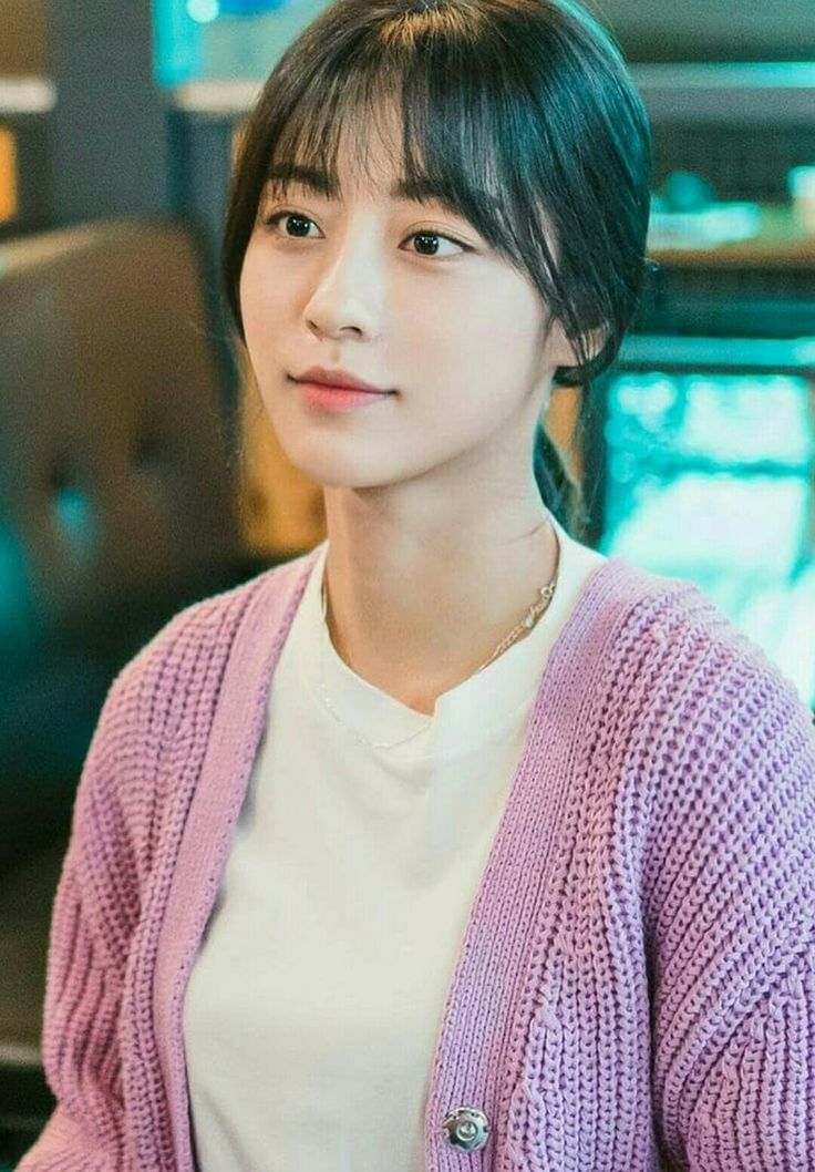 강민아